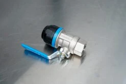 Prevost 3/4" NPT To 1" Pipe Valve