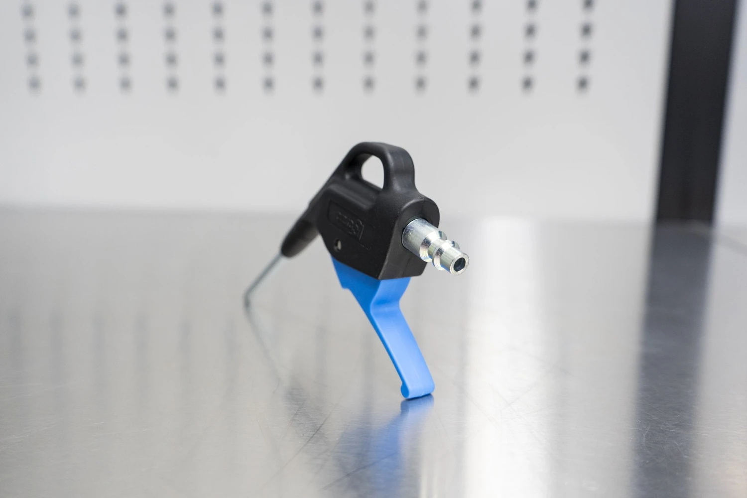 Prevost Industrial Gun Prevost Industrial Gun -Home Tool Store DSC01609 ca9c5340 4624 40ba bb09 ac94842e2b29