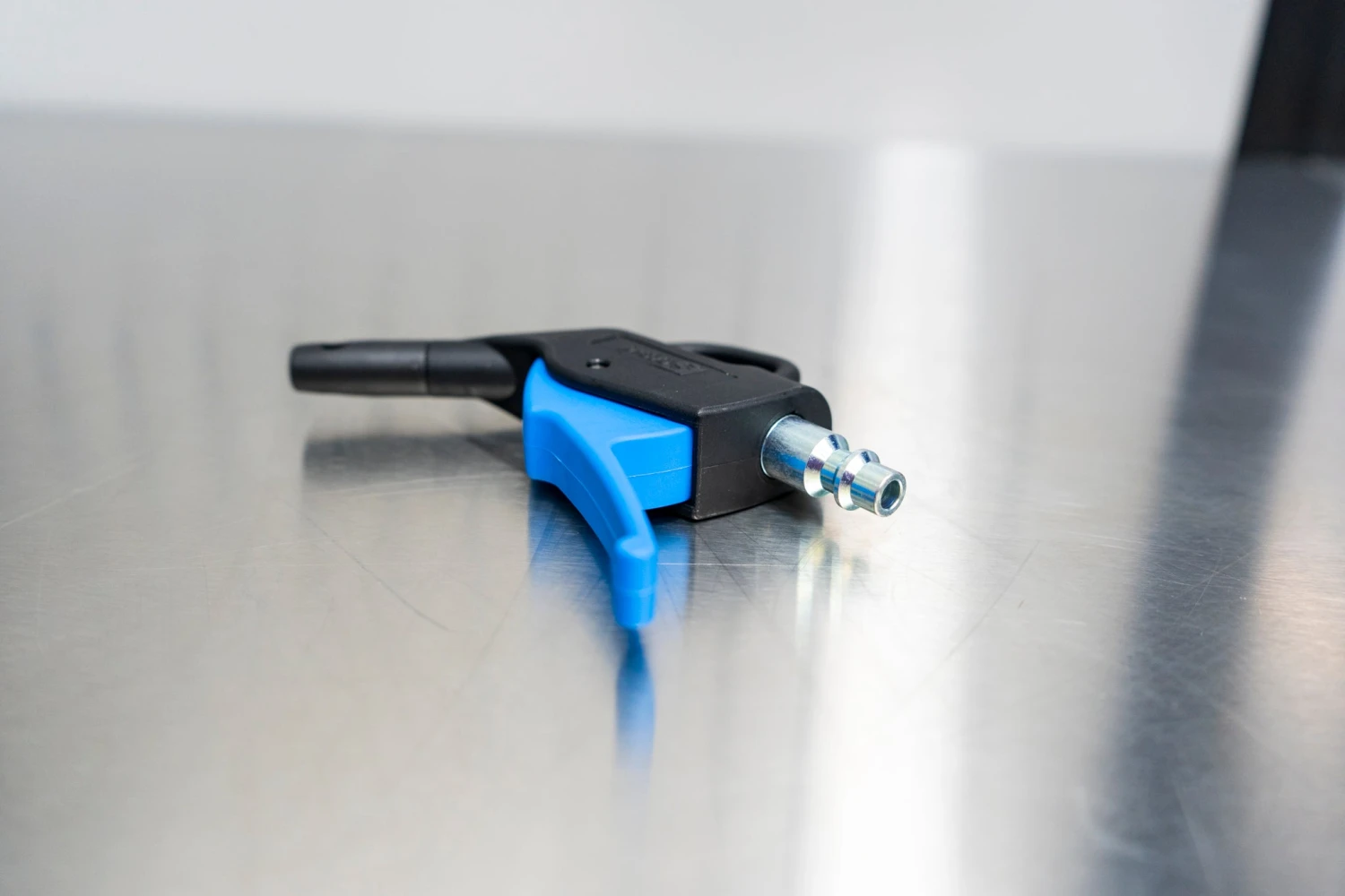 Prevost Industrial Gun Prevost Industrial Gun -Home Tool Store DSC01619 dec2f4b1 5302 43c7 9d74 71100e26b561