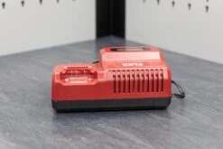 Flex 18.0V / 12.0V Battery Charger -Home Tool Store FLEX 2 5aec2a1e 7d4f 4451 8b8f c7171b820f48