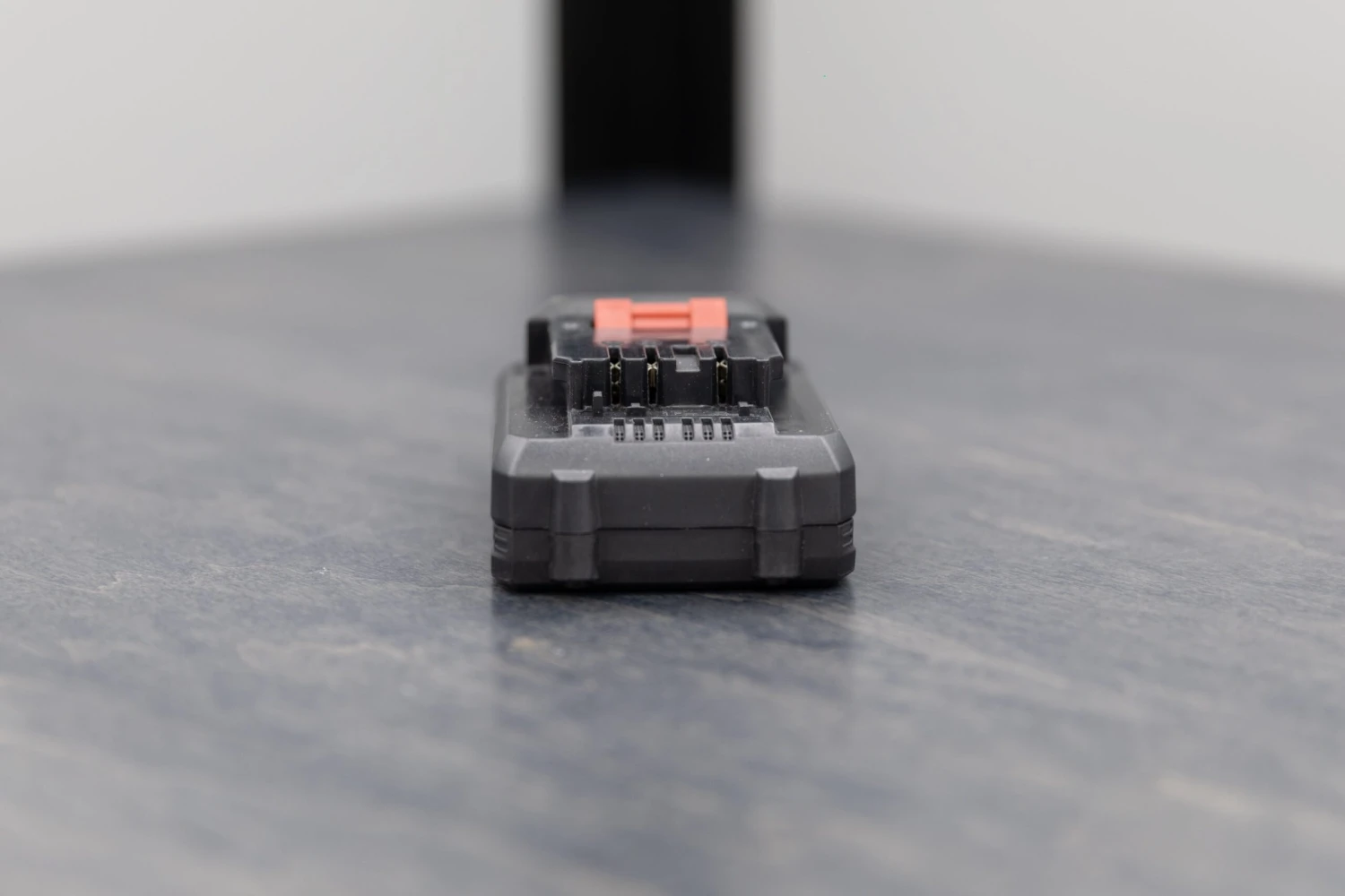 Flex 18.0V Battery Flex 18.0V Battery -Home Tool Store FLEX 4 c8b0dba2 b8a9 41aa 84e7 abc28e22df63 scaled