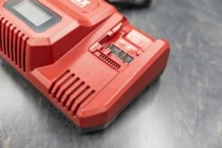 Flex 18.0V / 12.0V Battery Charger -Home Tool Store FLEX 6