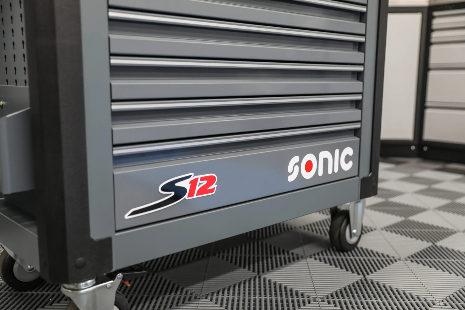 Sonic Tools S12 + Tools, 533-PCS Sonic Tools S12 + Tools, 533-PCS -Home Tool Store HQ4A0852 9eefbc56 6ac3 48e3 b655 89cf7b46e682 scaled