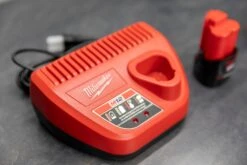 Milwaukee M12™ FUEL™ 1/4" Right Angle Die Grinder 7 Milwaukee M12™ FUEL™ 1/4" Right Angle Die Grinder -Home Tool Store Q4A0212