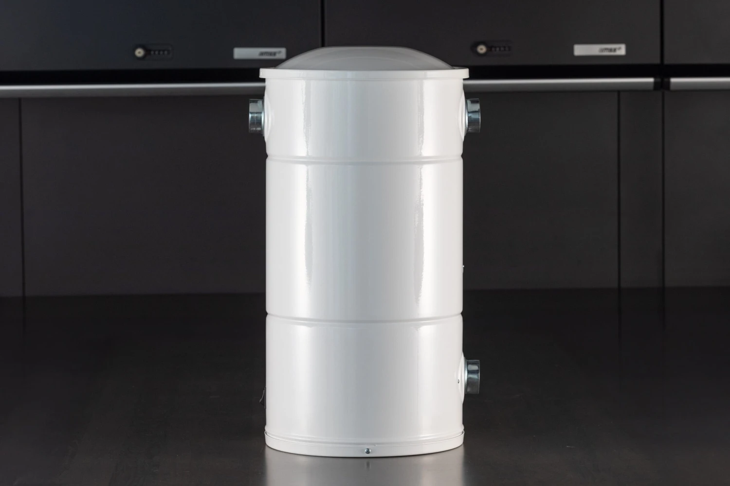 Obsessed Garage Vacuum Power Unit Obsessed Garage Vacuum Power Unit -Home Tool Store Q4A0253 Edit d2056afc 2a0c 4269 a658 220a2f5d566d scaled