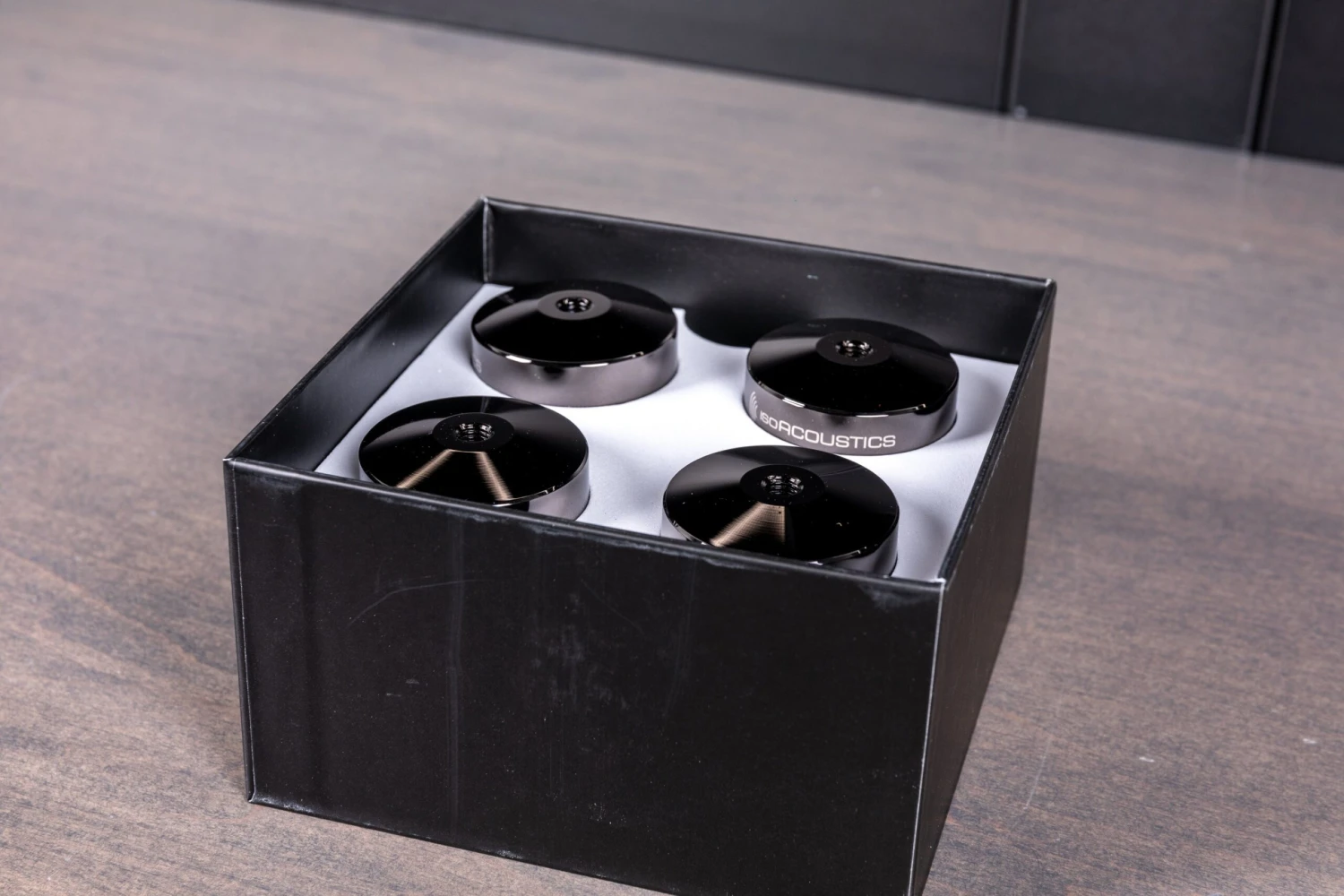 GAIA II Isolation Feet (4 Pack) GAIA II Isolation Feet (4 Pack) -Home Tool Store Q4A0316 scaled