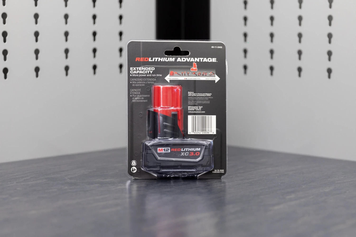 Milwaukee M12™ Batteries: REDLITHIUM™ (2.0-6.0) Milwaukee M12™ Batteries: REDLITHIUM™ (2.0-6.0) -Home Tool Store Q4A1426 20d4d224 0cd2 4895 ba98 2fb3f425e347 scaled