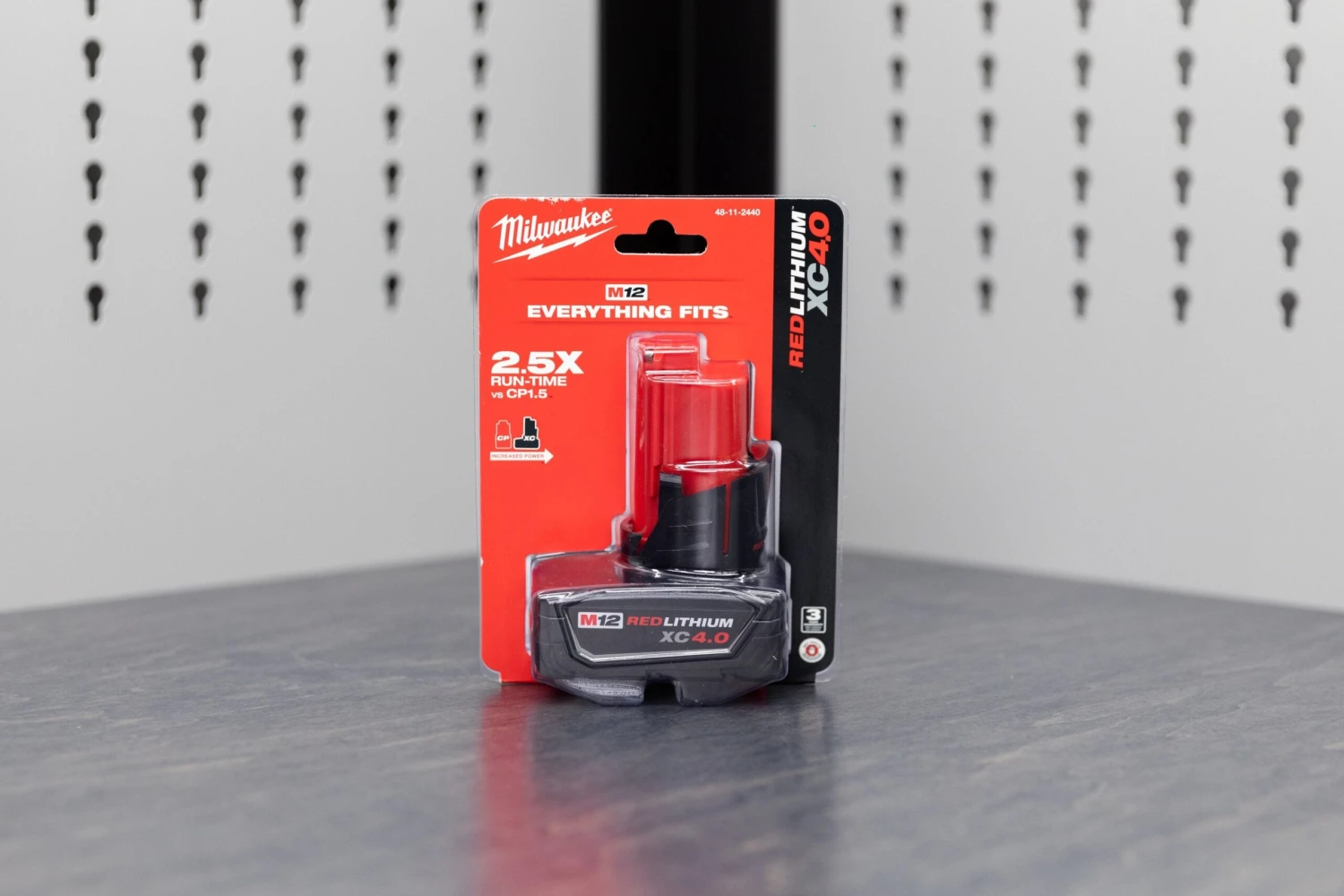 Milwaukee M12™ Batteries: REDLITHIUM™ (2.0-6.0) Milwaukee M12™ Batteries: REDLITHIUM™ (2.0-6.0) -Home Tool Store Q4A1436 a5133d73 0e00 479d a08a 64a2defd6b7c scaled