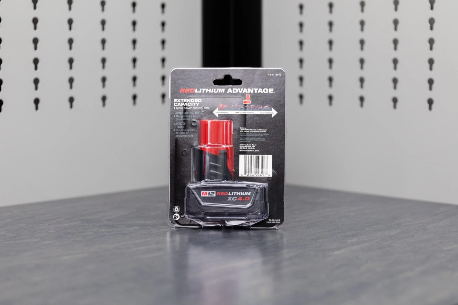 Milwaukee M12™ Batteries: REDLITHIUM™ (2.0-6.0) Milwaukee M12™ Batteries: REDLITHIUM™ (2.0-6.0) -Home Tool Store Q4A1437 a32528a9 0f55 4d90 bbae 65c3a7a4239c scaled