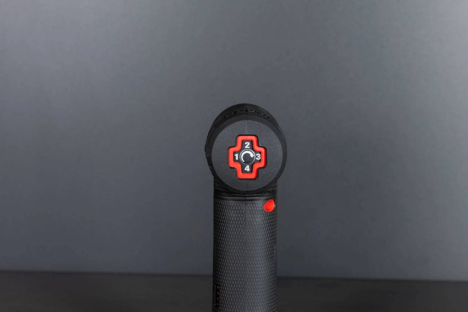 Milwaukee M12™ FUEL™ 1/4" Right Angle Die Grinder Milwaukee M12™ FUEL™ 1/4" Right Angle Die Grinder -Home Tool Store Q4A2264 scaled