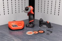 Milwaukee M12™ 3" Compact Cut Off Tool