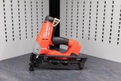 Milwaukee M18™ FUEL™ 16ga Angled Finish Nailer -Home Tool Store Q4A2377