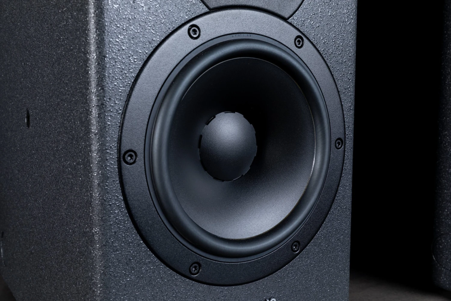 Dynaudio Core Studio Monitors Dynaudio Core Studio Monitors -Home Tool Store Q4A2414 2 033a1c76 e20b 47a3 8db5 25f73087b1fa scaled