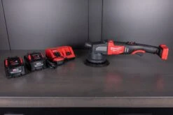Milwaukee M18™ FUEL 21mm Random Orbital Polisher -Home Tool Store Q4A7287