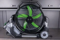 EGO 18" Misting Fan -Home Tool Store Q4A8444