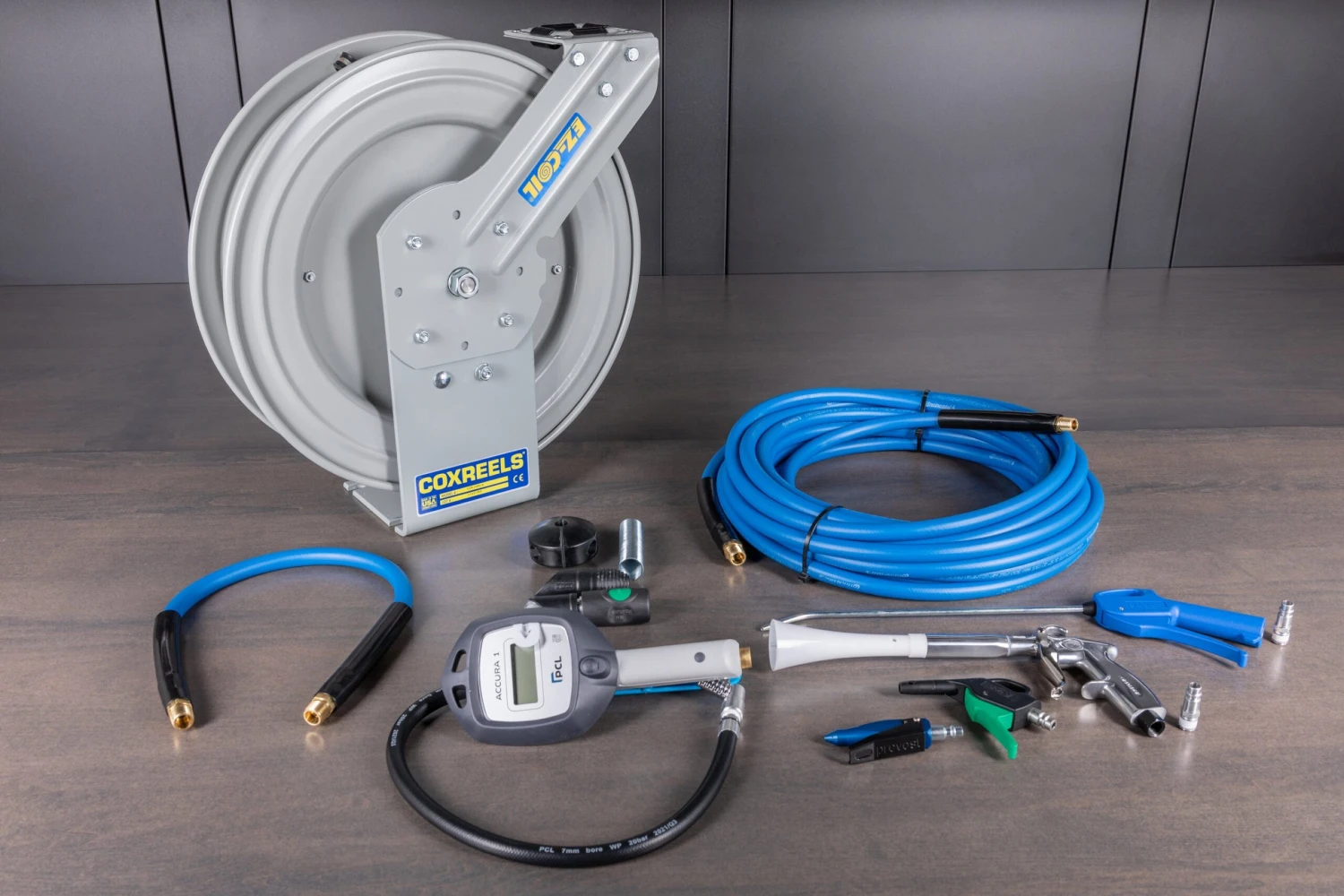 Compressed Air Hose Reel Package Compressed Air Hose Reel Package -Home Tool Store Q4A9174 scaled