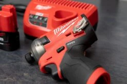 Milwaukee M12™ FUEL™ SURGE™ 1/4" Hex Hydraulic Impact Driver -Home Tool Store Q4A9427
