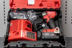 Milwaukee M18™ FUEL™ SURGE™ 1/4" Hex Hydraulic Driver -Home Tool Store Q4A9494