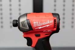 Milwaukee M18™ FUEL™ SURGE™ 1/4" Hex Hydraulic Driver -Home Tool Store Q4A9502