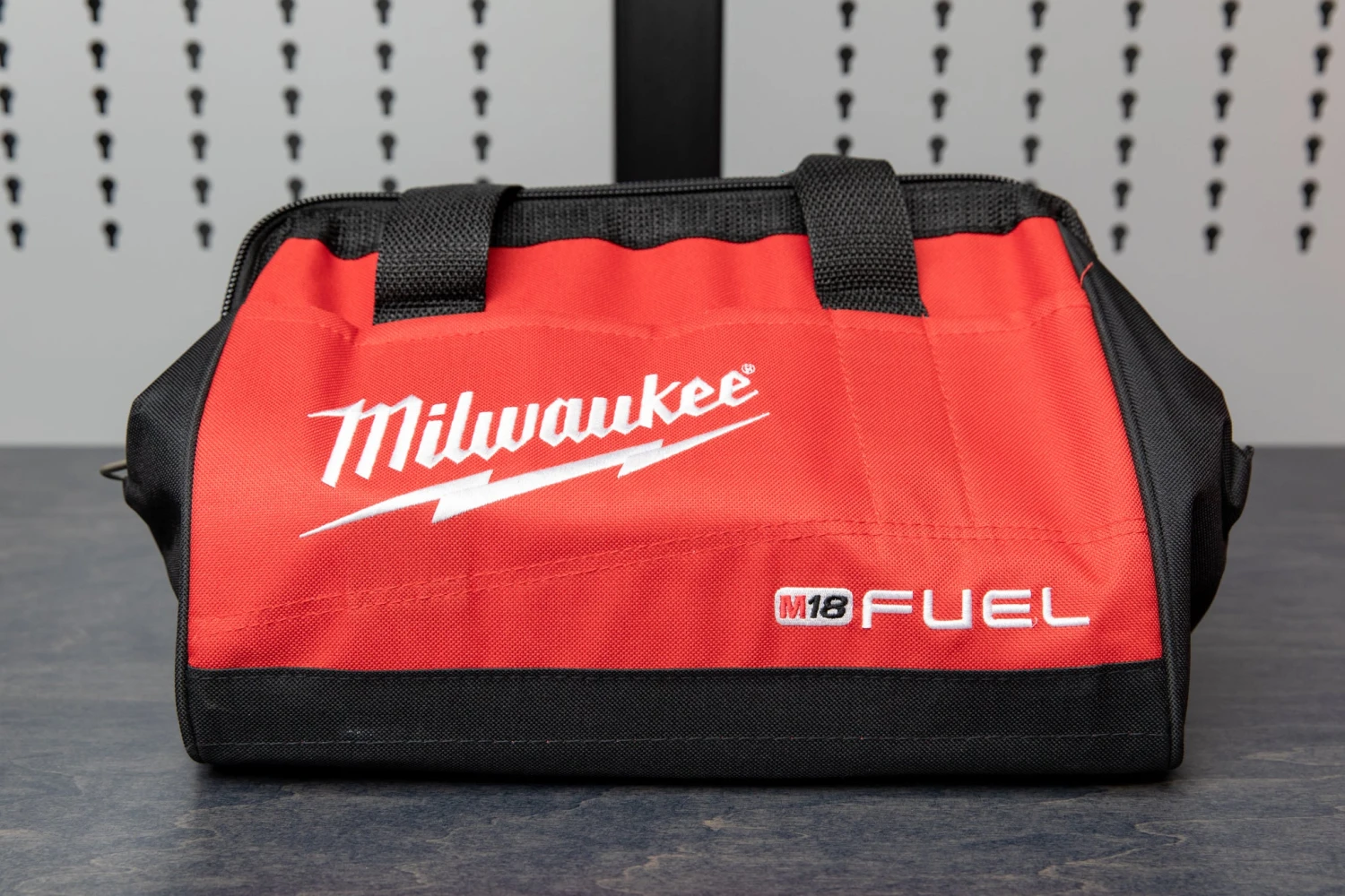 Milwaukee M18™ FUEL™ 1/2” Ext. Anvil Impact Wrench w/ONE-KEY™ Milwaukee M18™ FUEL™ 1/2” Ext. Anvil Impact Wrench W/ONE-KEY™ -Home Tool Store Q4A9512