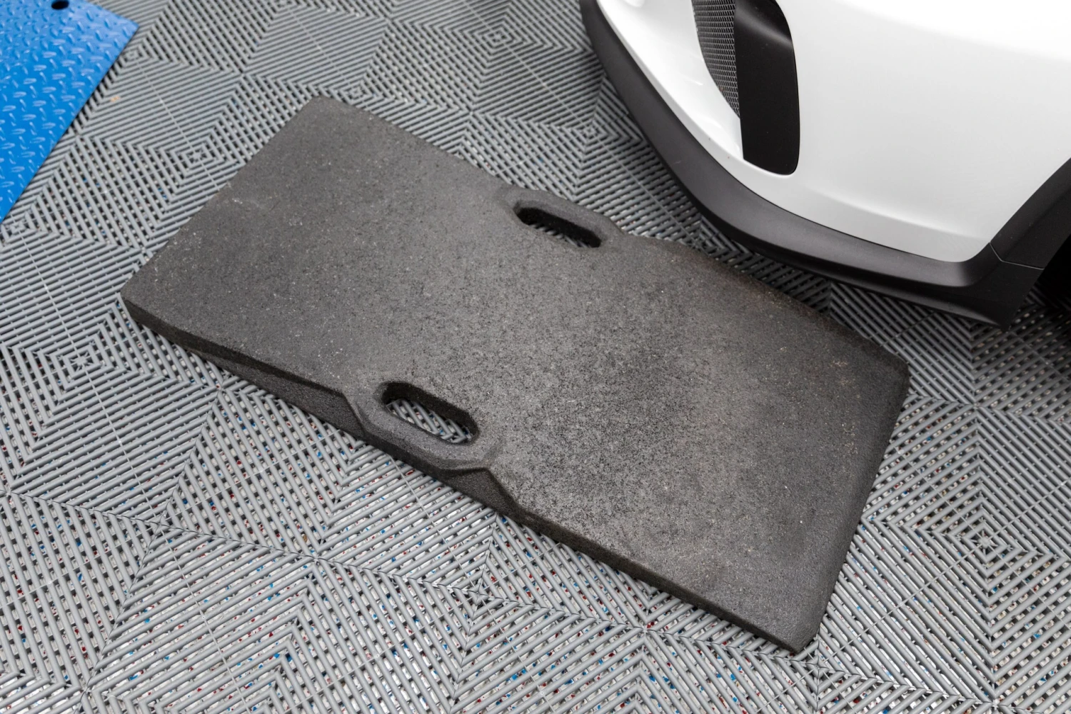 BÖCK Rubber Lift Access Ramp BÖCK Rubber Lift Access Ramp -Home Tool Store Q4A9774 f39a7c1f 12f7 468e b170 29974064d7f9 scaled